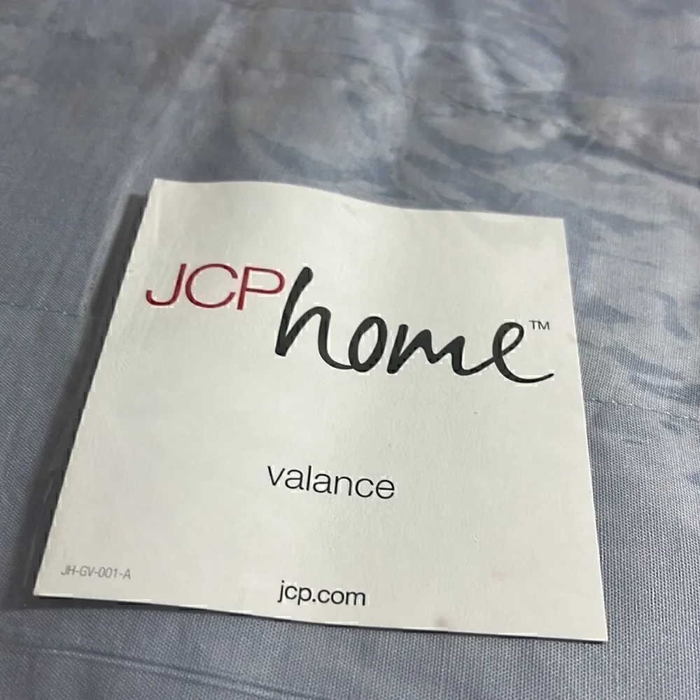 ‎JCPenney Home Valance blue scroll 84x9”